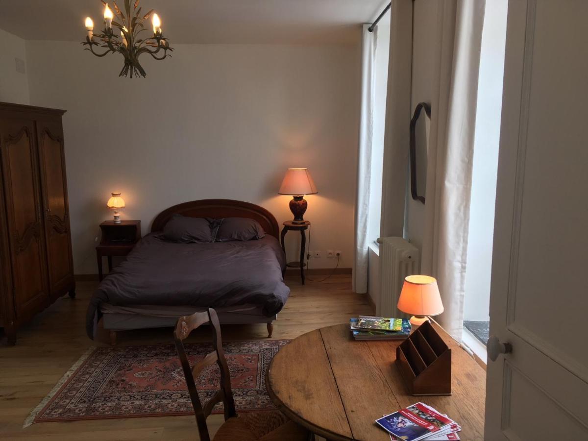 Chambre D'Hote Du Quai Rimbaud Charleville-Mézières Dış mekan fotoğraf