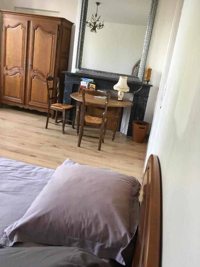 Chambre D'Hote Du Quai Rimbaud Charleville-Mézières Dış mekan fotoğraf